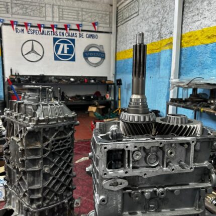 transmisión ZF 16S-1585 TD camión Constellation